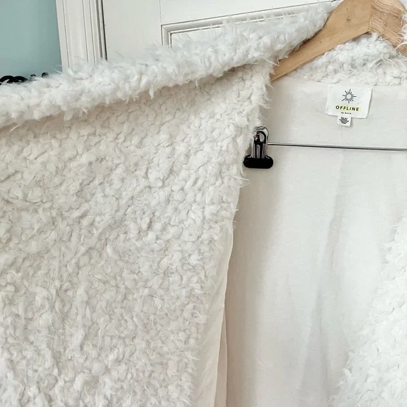 Offline by Aerie Sherpa Vest XS/S Ivory Longline Layering Cozy - Picture 8 of 9